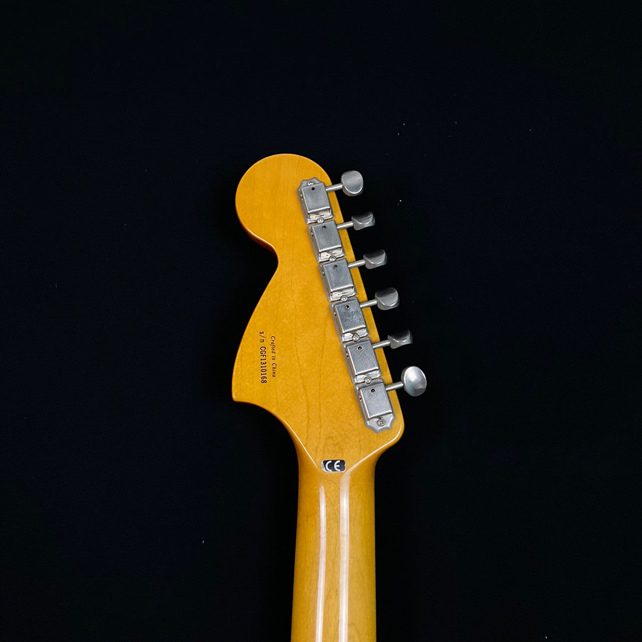 Fender Modern Player Mustang