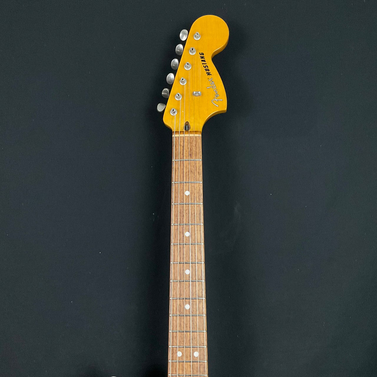 Fender Modern Player Mustang