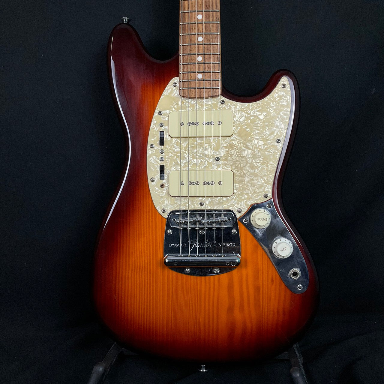 Fender Modern Player Mustang UNISOUND BANGKOK エレキギター、中古ギター、中古ベース、サイアム スクエア