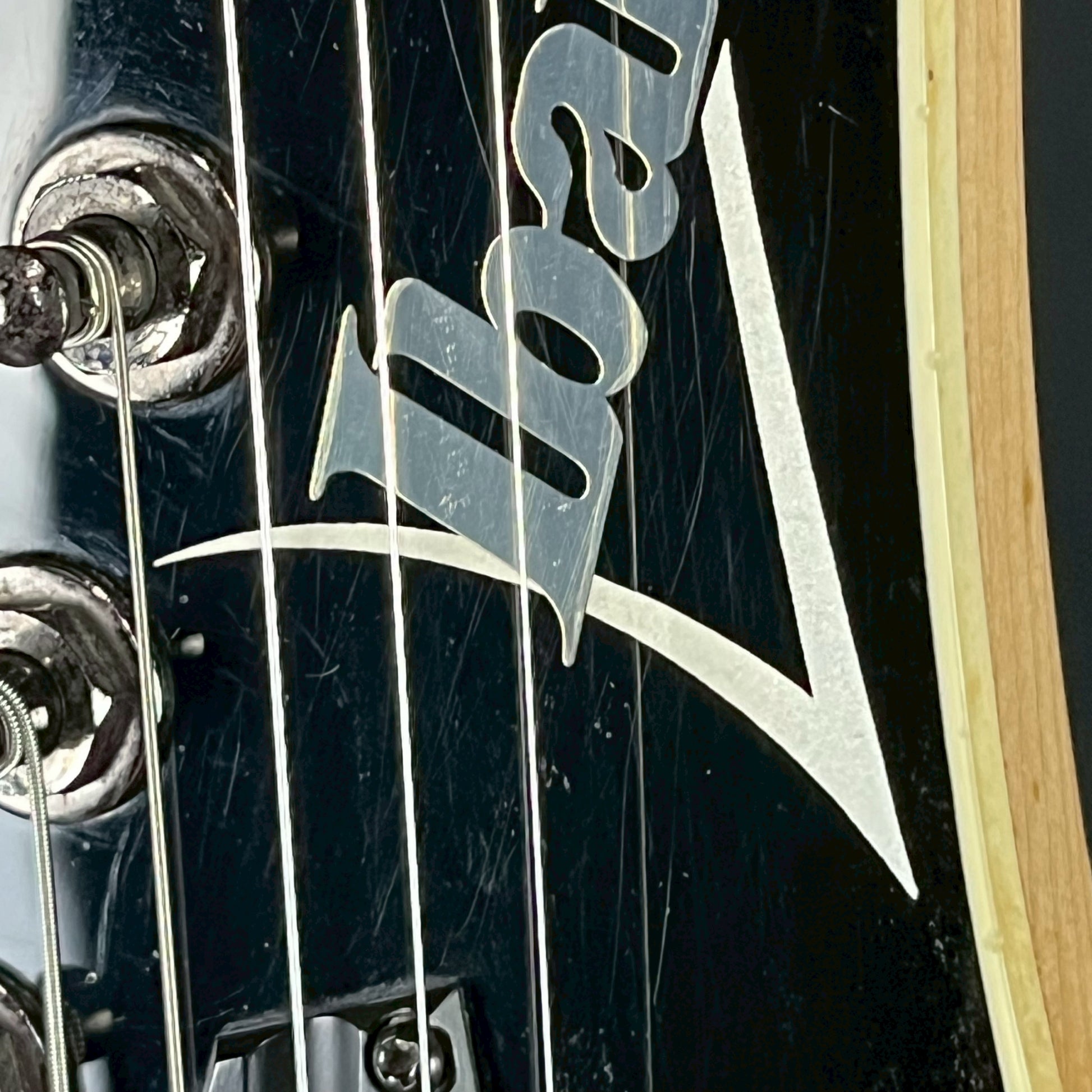 Ibanez RG321MH