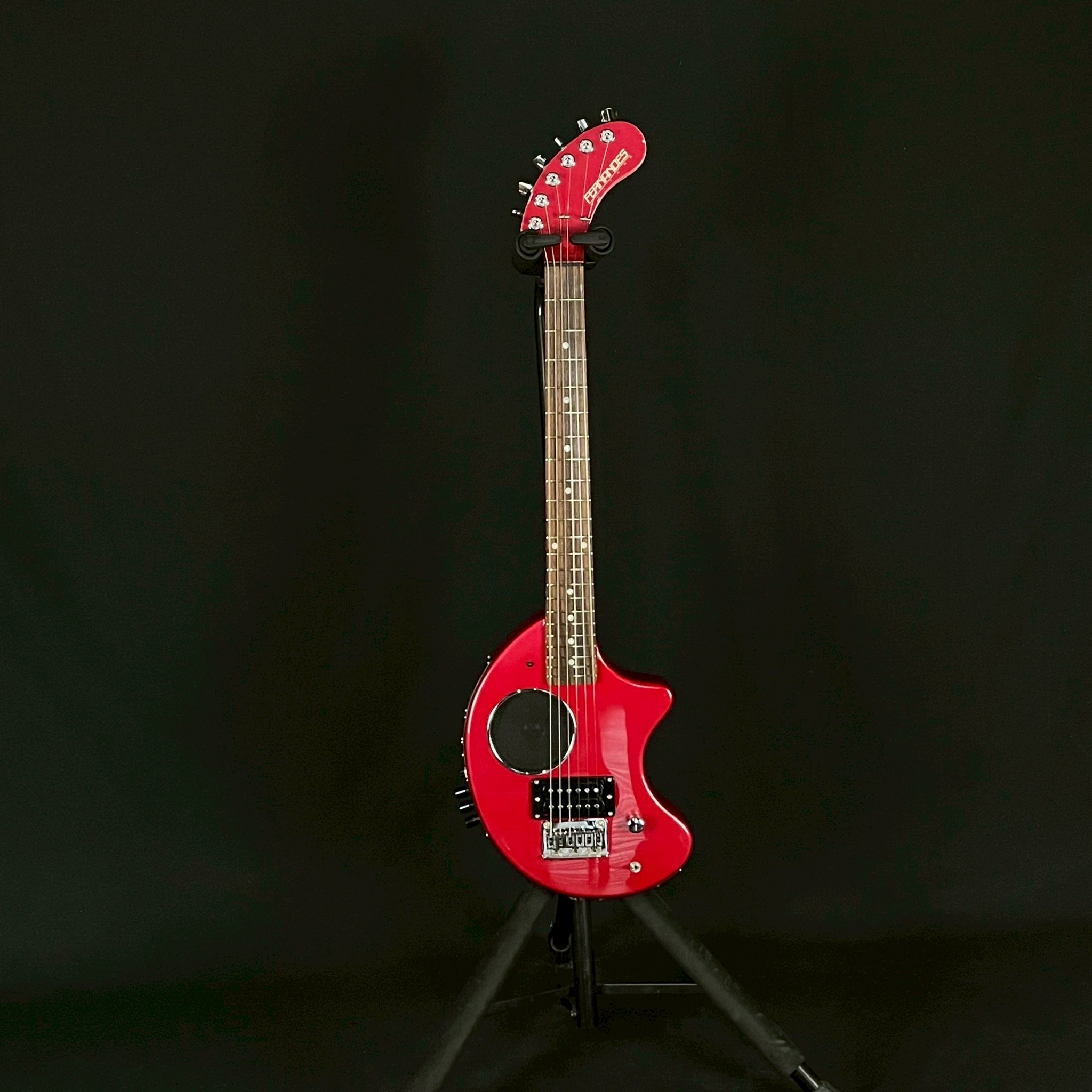 希少！FERNANDES DIGI-ZO ULTIMA ZO-3 Fernandes ZO-3 DigiZo Electric Guitar with Effects & Speaker FOR