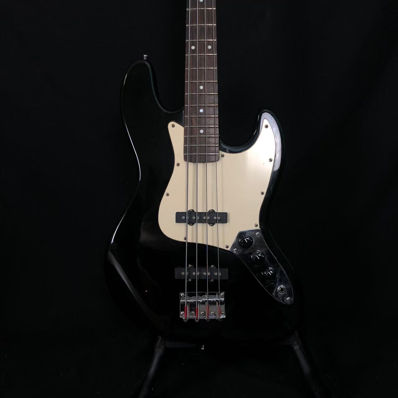 SX Jazz Bass