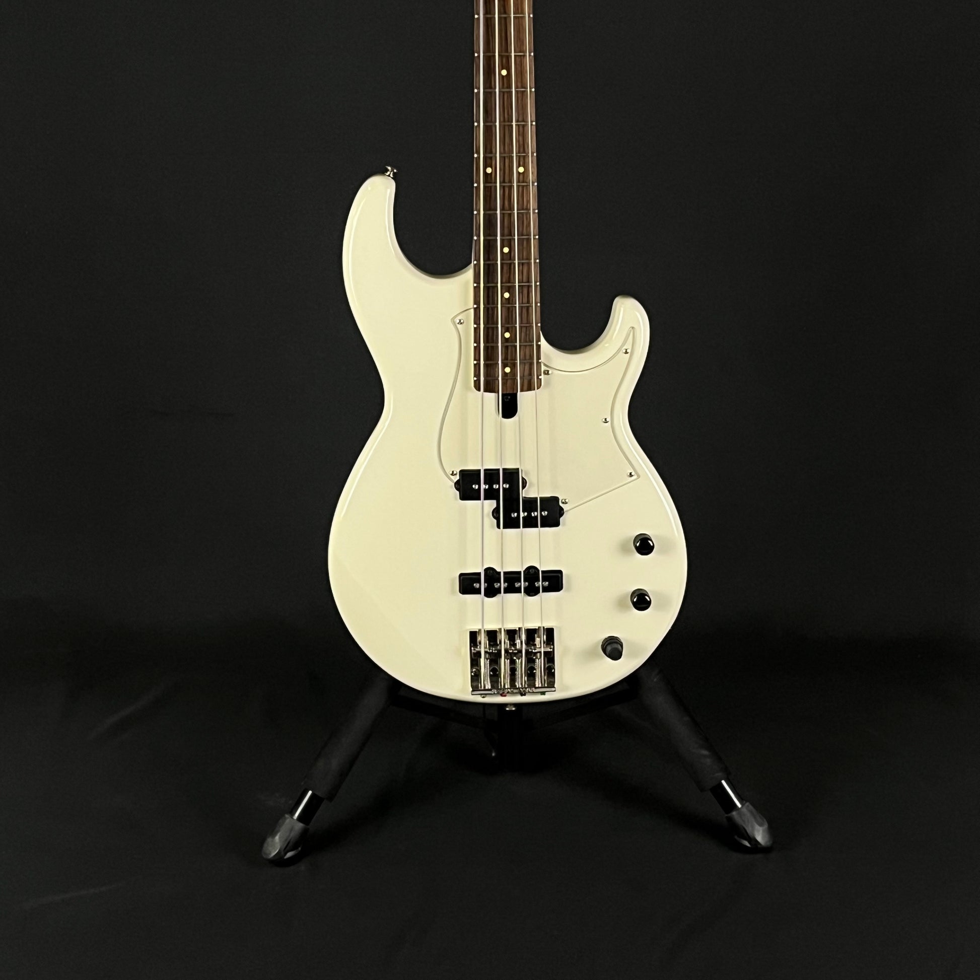 YAMAHA BB434 Bass