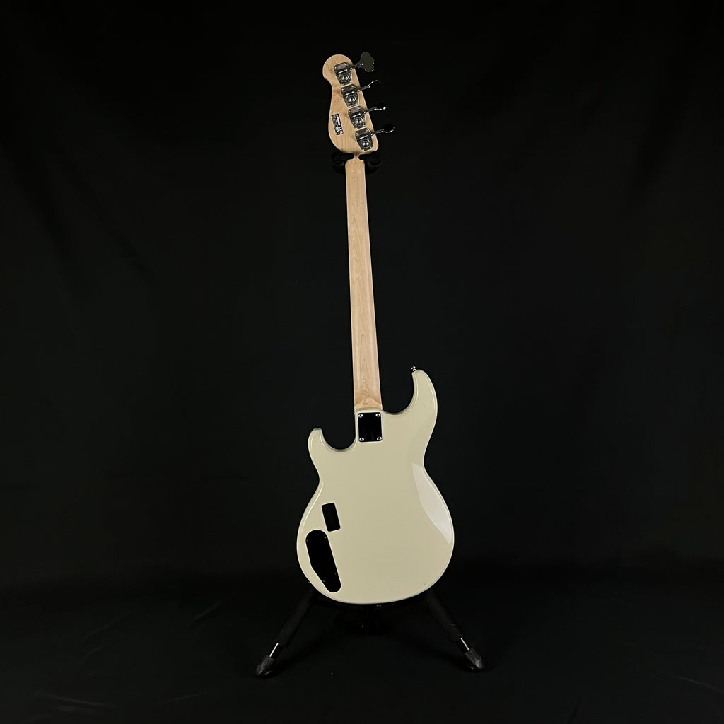 YAMAHA BB434 Bass