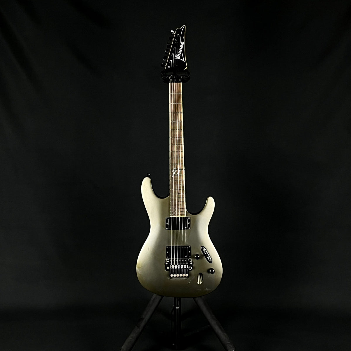 Ibanez S520EX