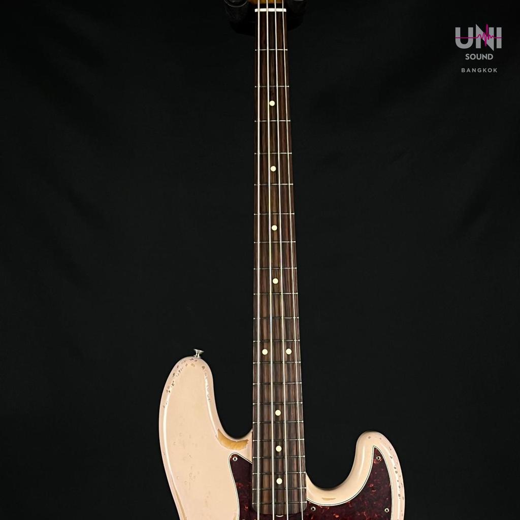 Fender FLEA Jazz Bass - UN-38-6050