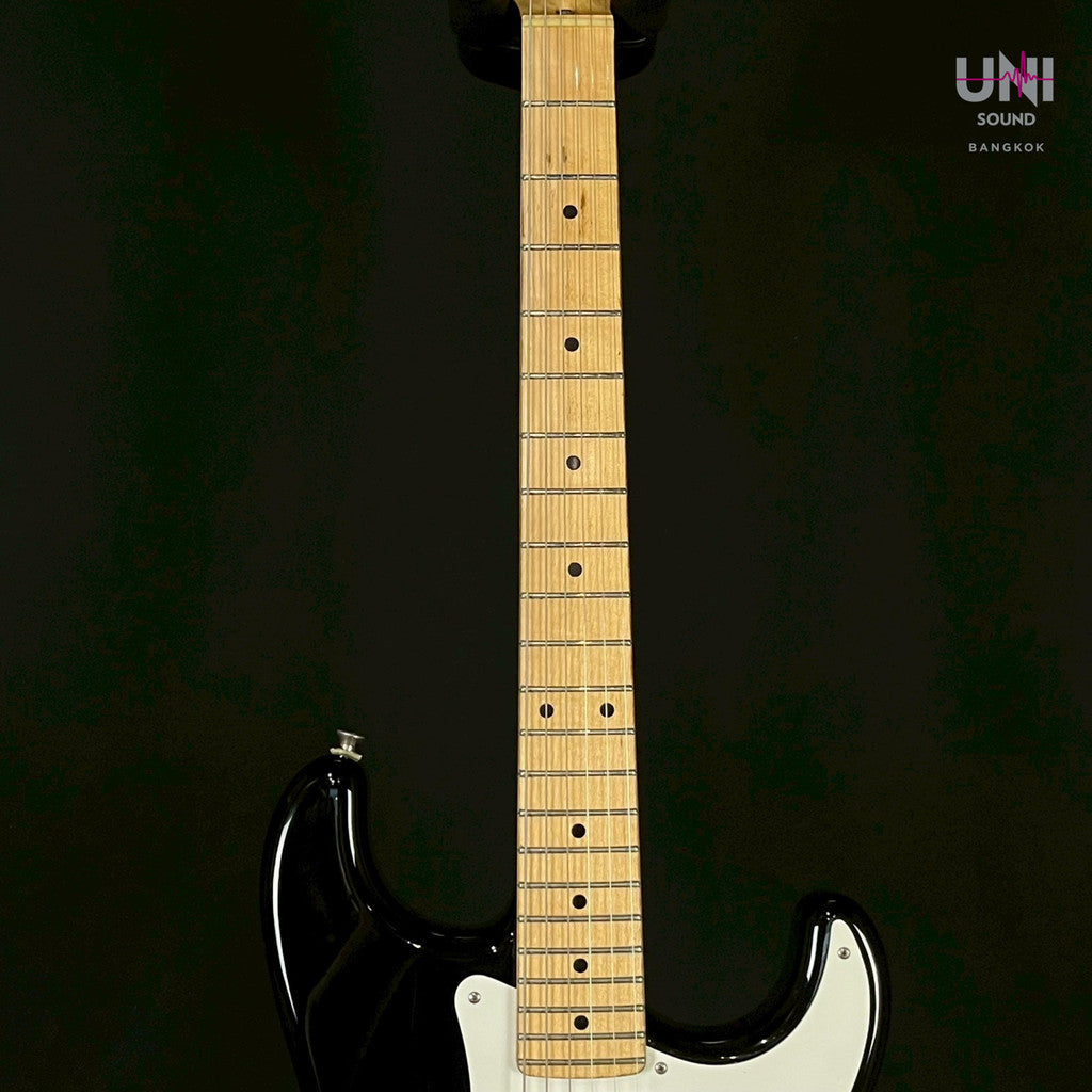 FGN Japan J-Standard Stratocaster - UN-33-3424