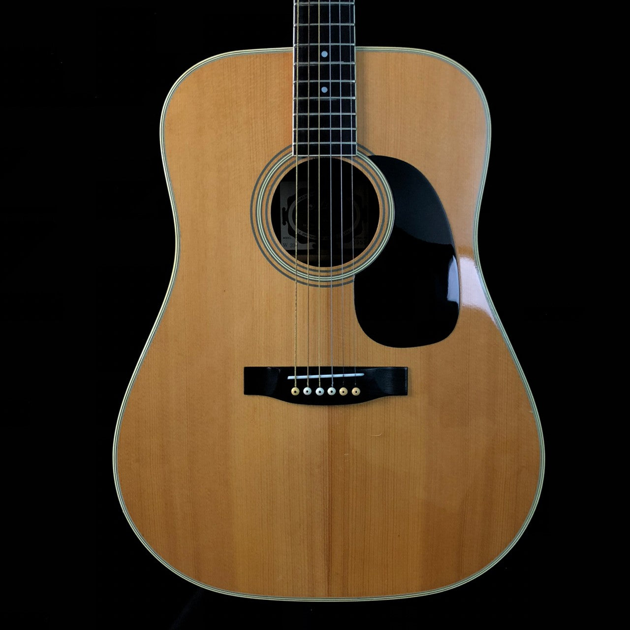 アリア W-200