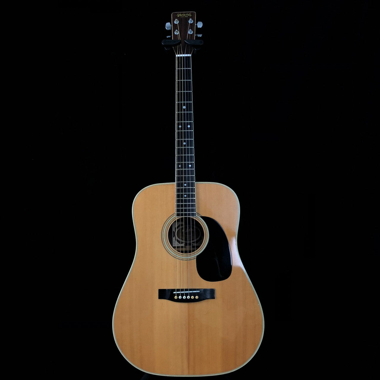 アリア W-200