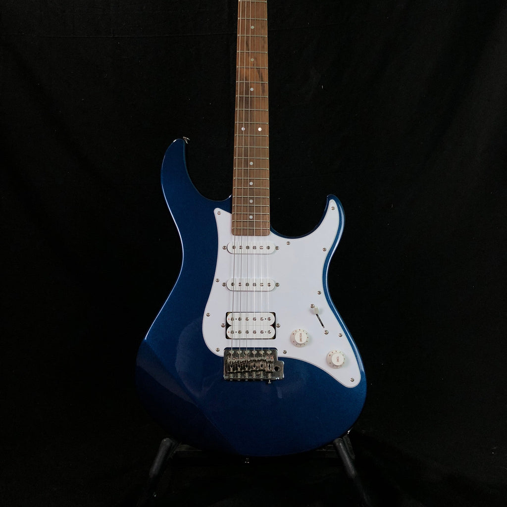 YAMAHA PAC-012 Metallic Blue