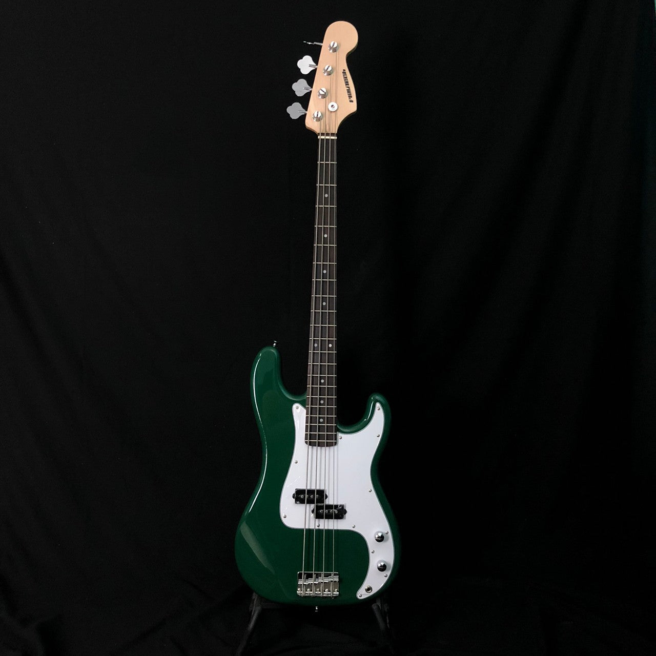 Play Tech Bass