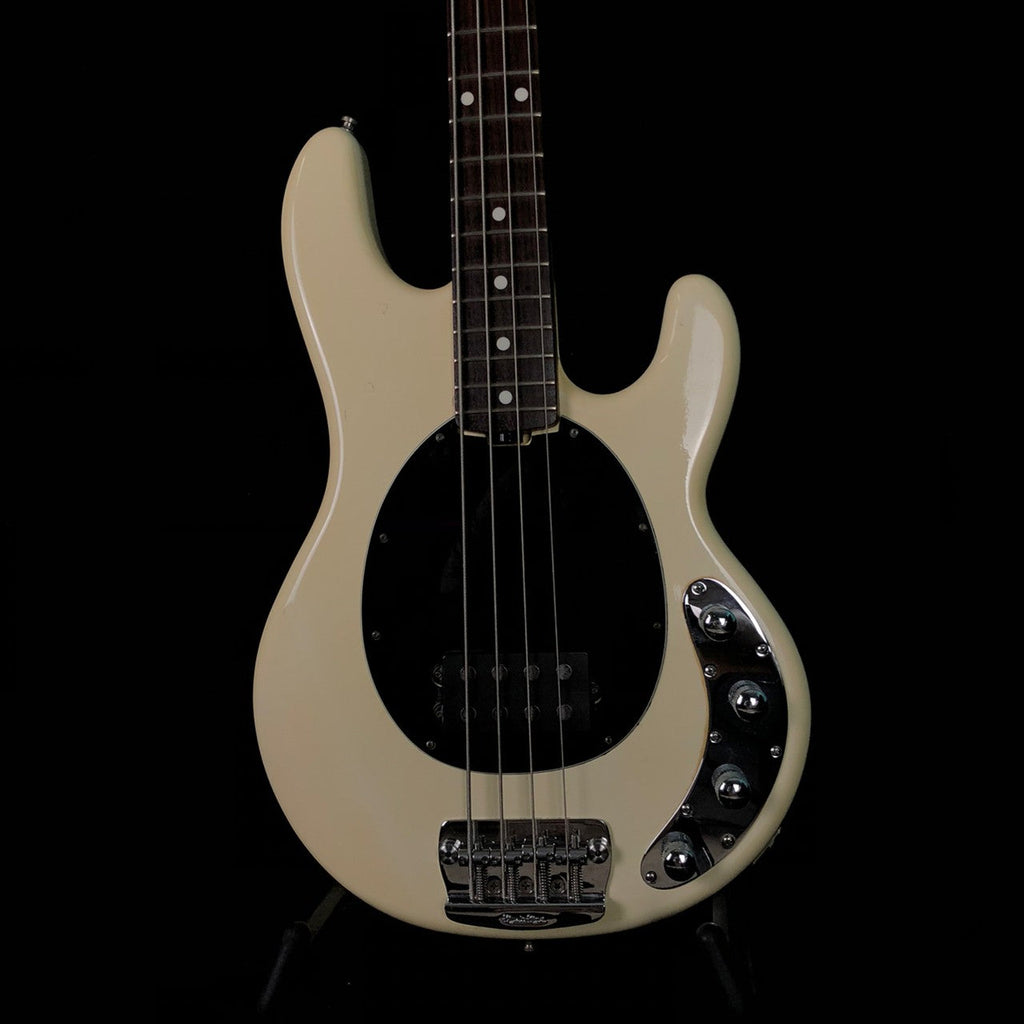 ERNiE BALL MUSICMAN StingRay 4