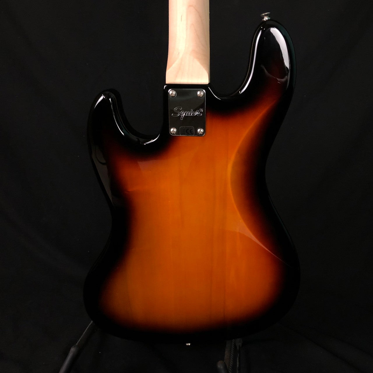 Squier by Fender ジャズベース