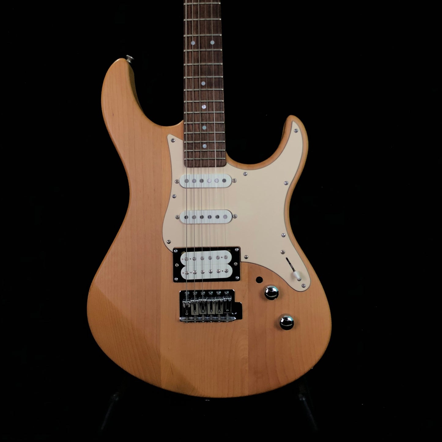 YAMAHA PACIFICA PAC-112V