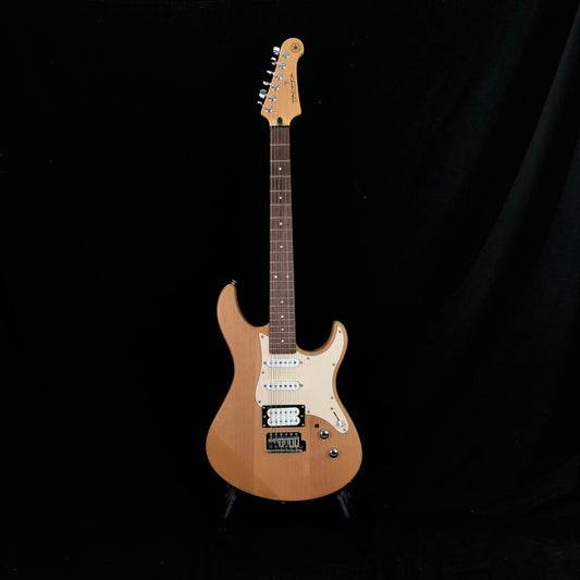 YAMAHA PACIFICA PAC-112V