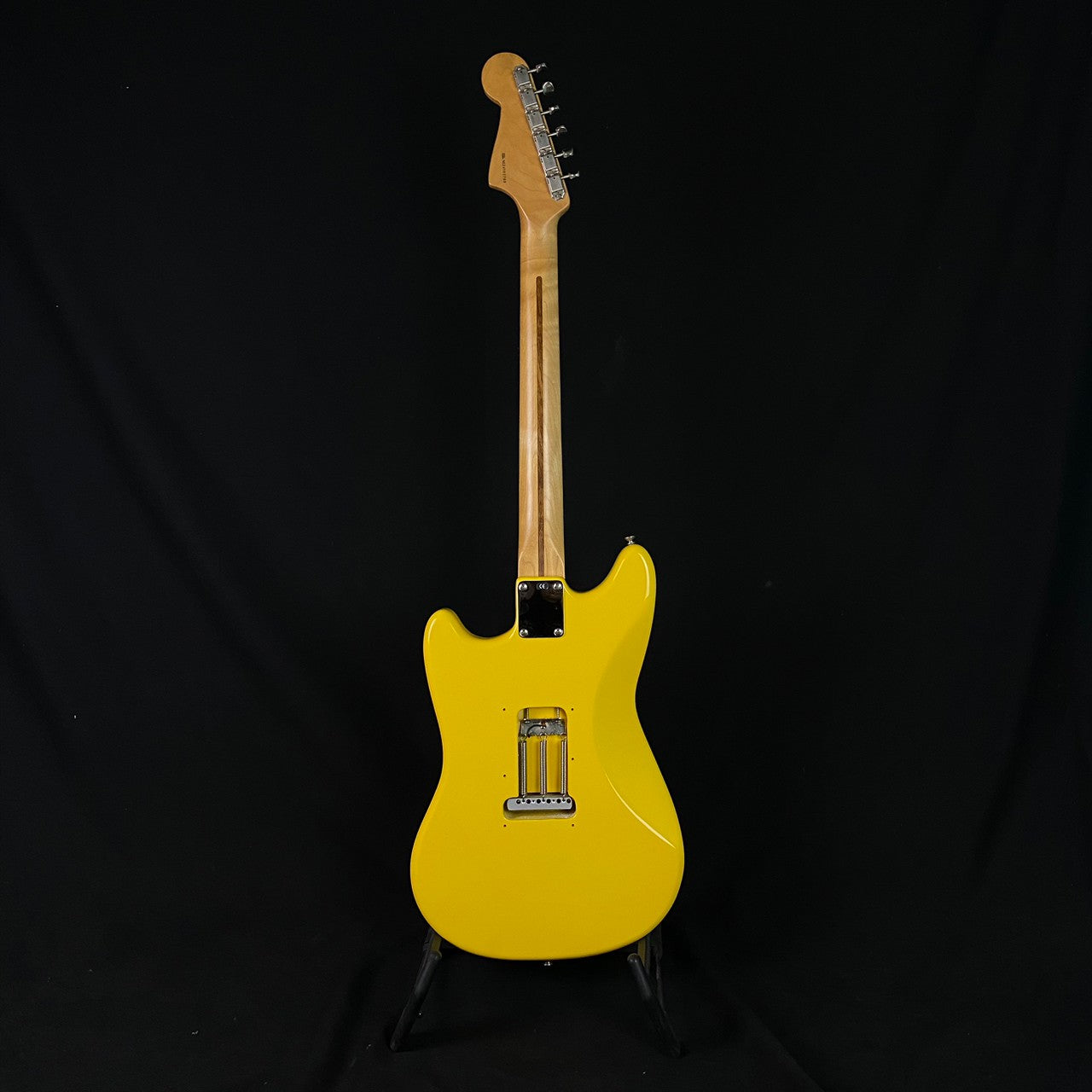 Fender Mexico Cyclone Graffiti Yellow