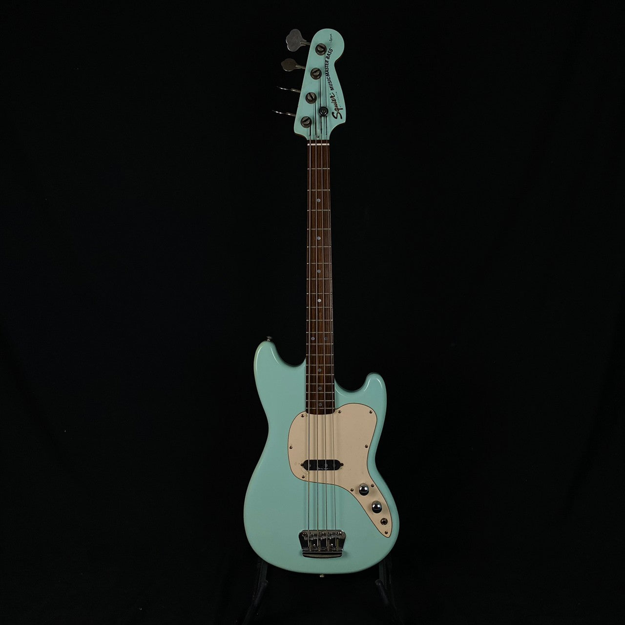 Squier Vista Series Musicmaster Bass