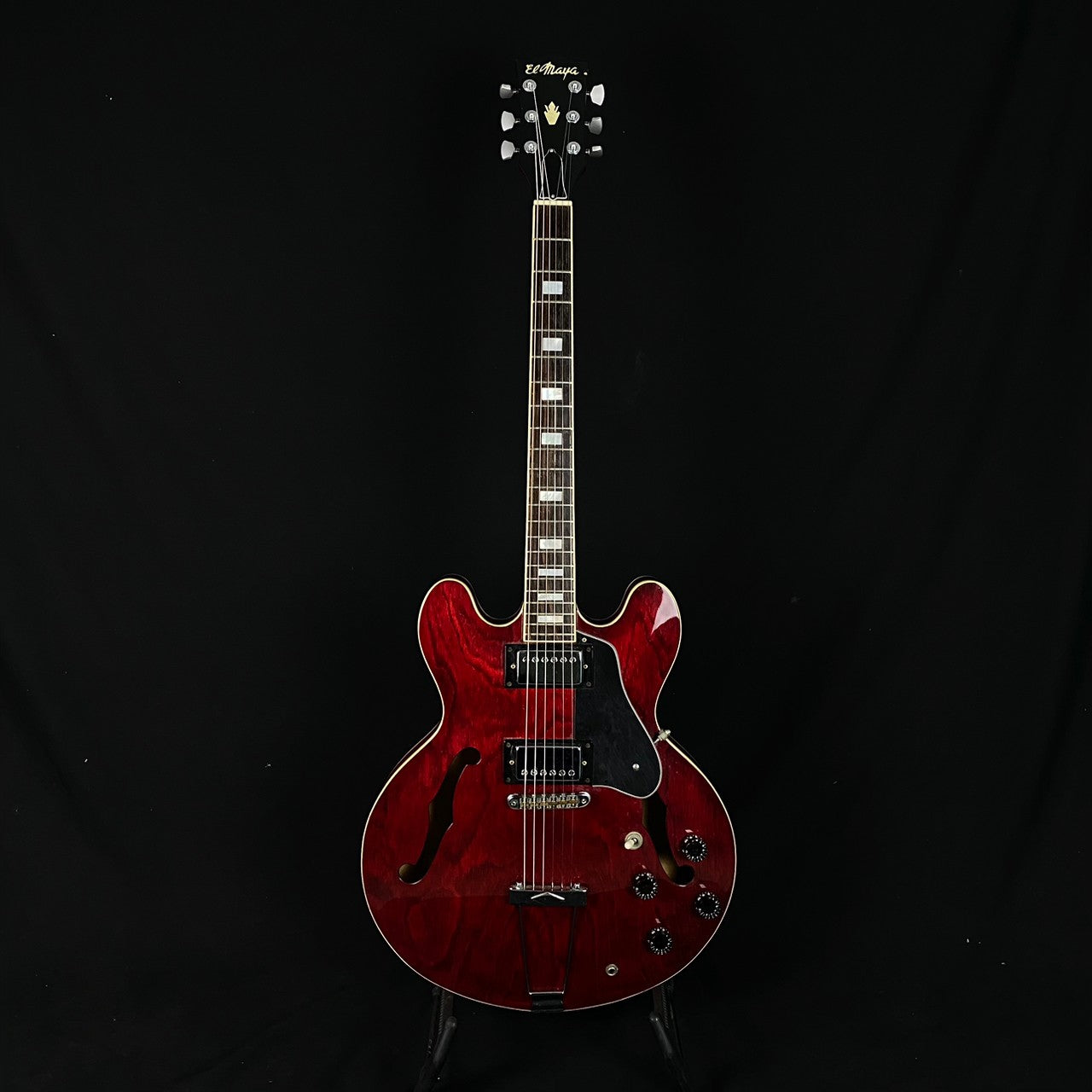 El Maya 335 Cherry